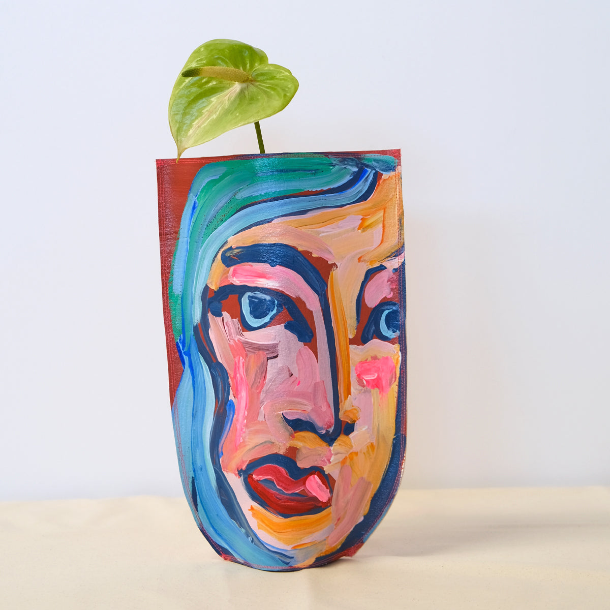 Cecilia | Art Vase