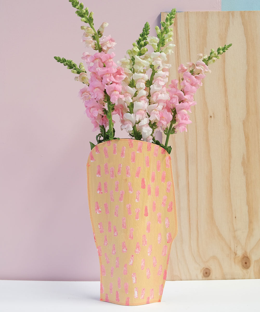 Dolly | Art Vase