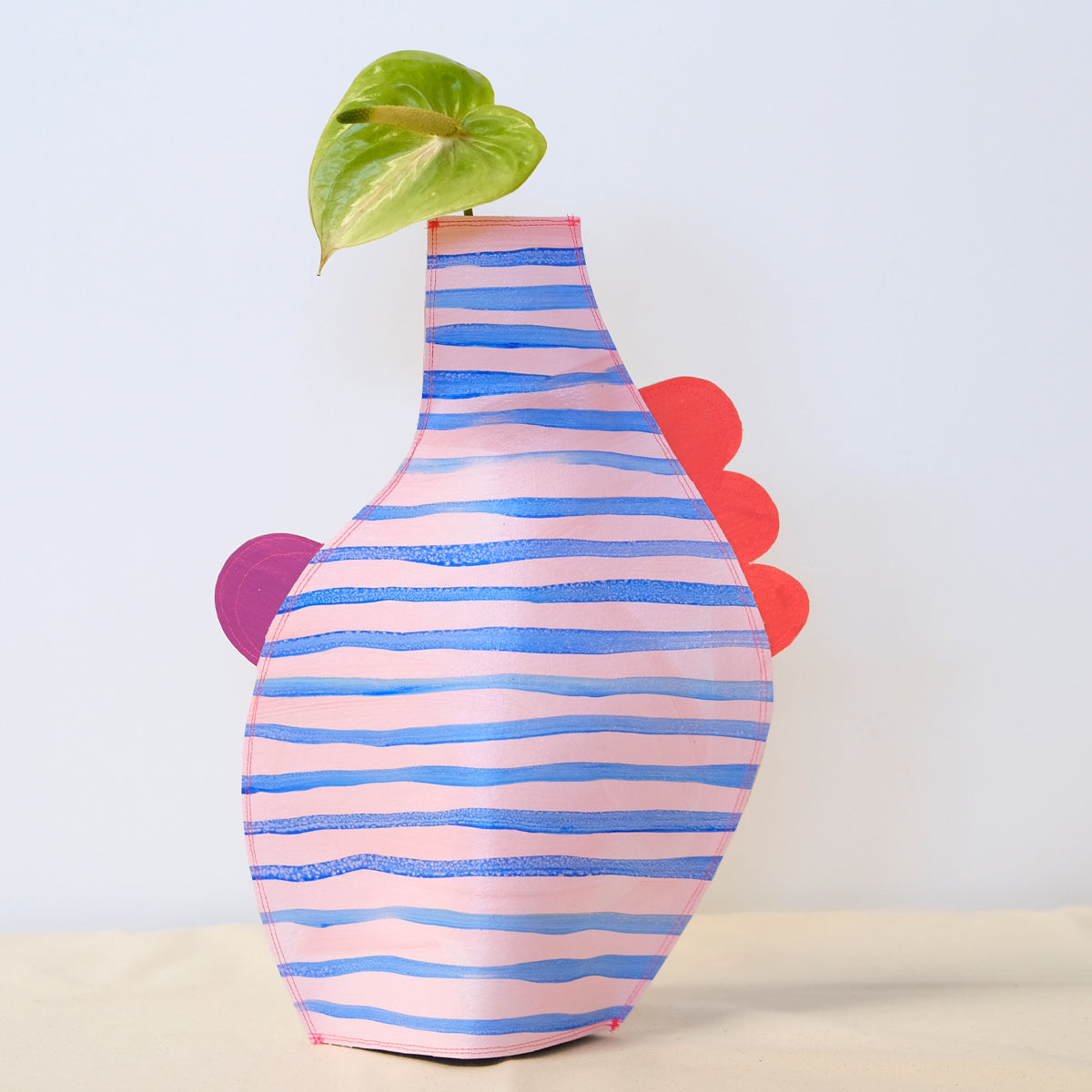 Emery | Art Vase