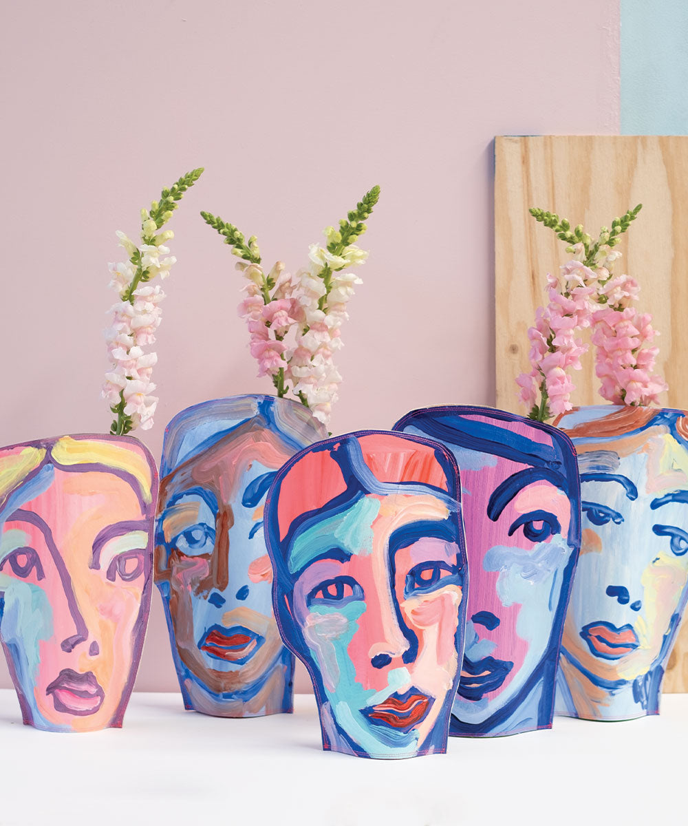 Dolly | Art Vase