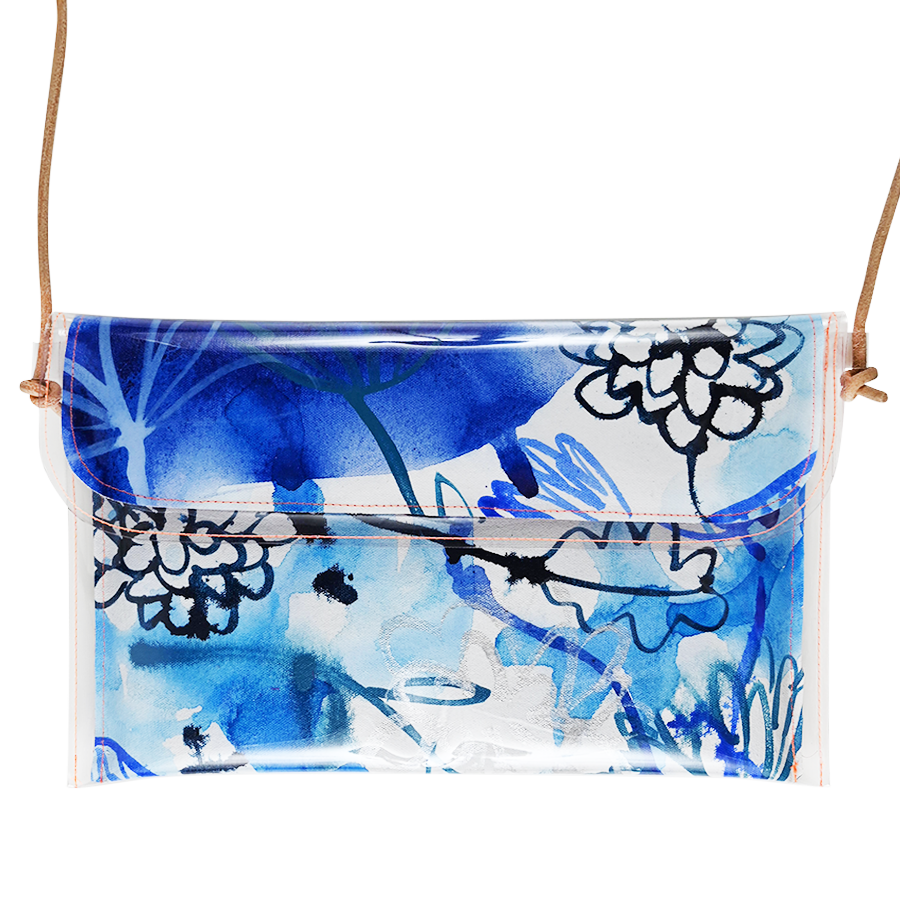 into the deep | large handbag - Tiff Manuell