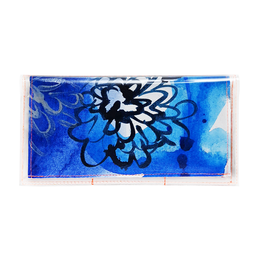 into the deep | wallet - Tiff Manuell