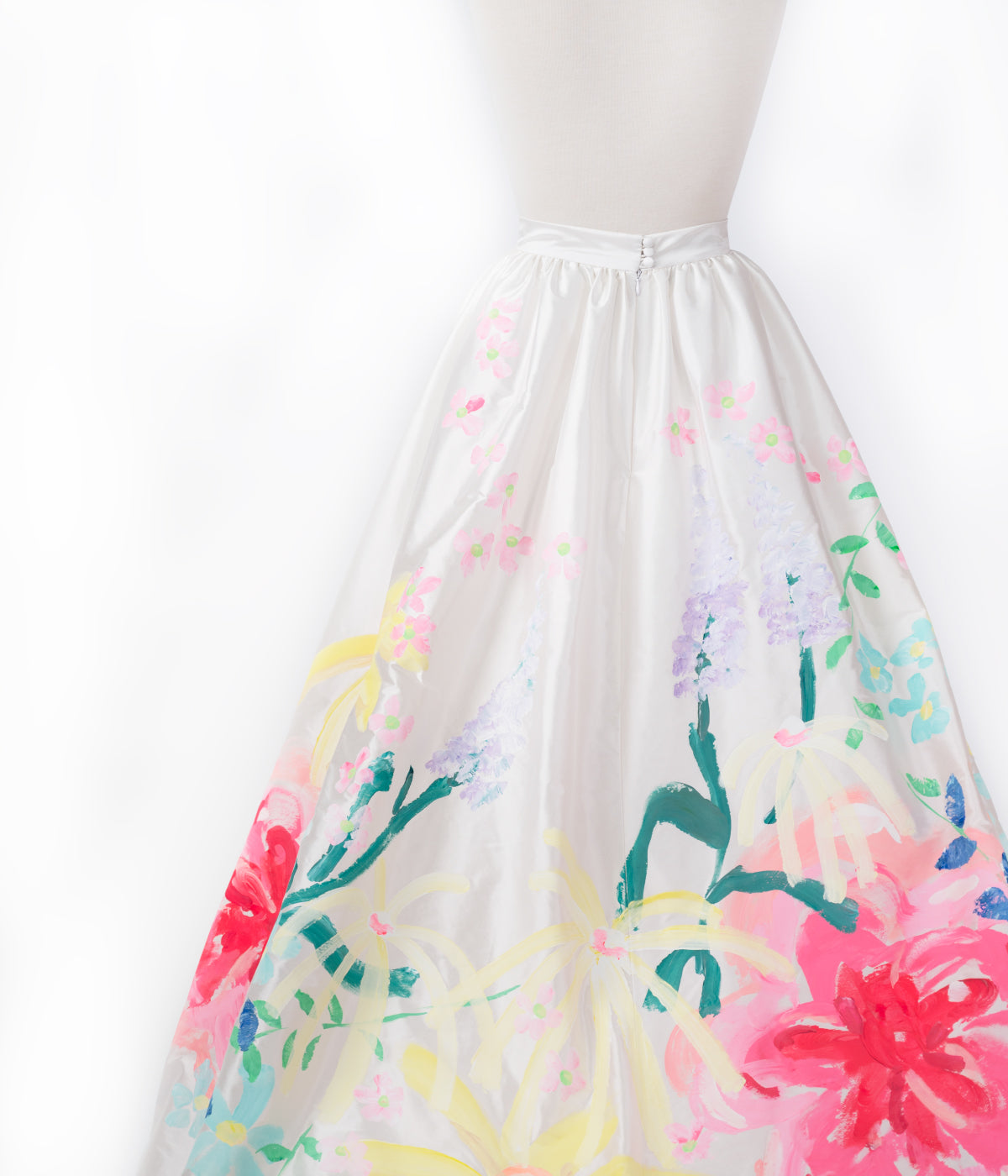 Dahlia Skirt With Sweep | Size 6 - Tiff Manuell