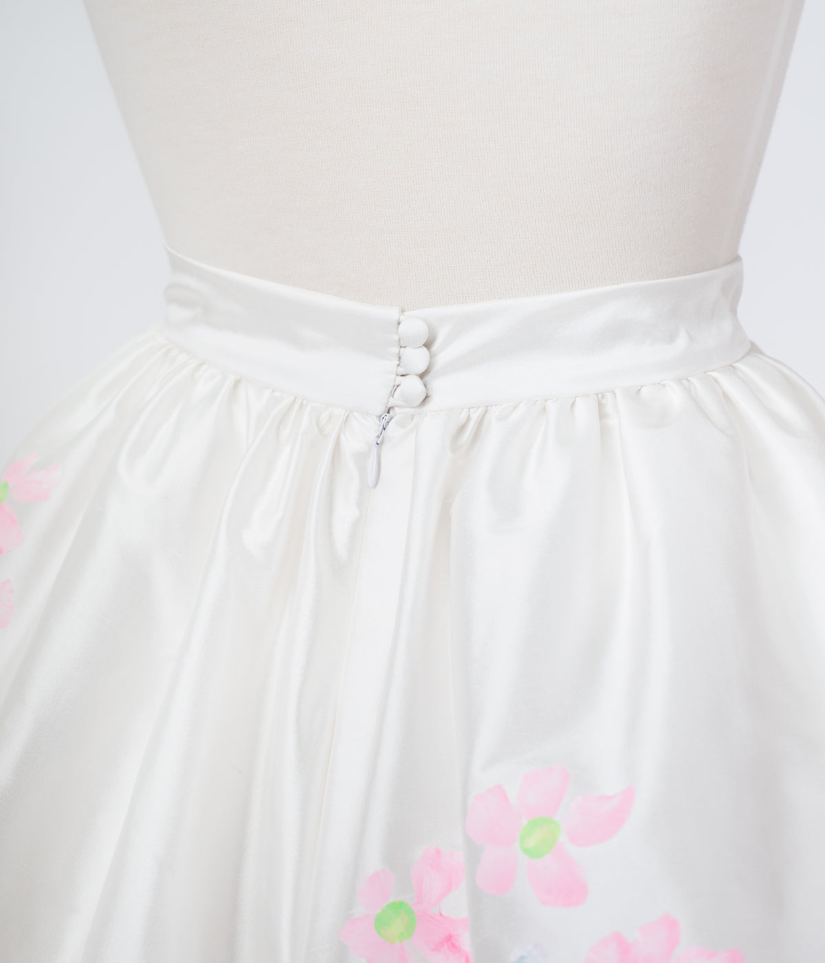 Dahlia Skirt With Sweep | Size 6 - Tiff Manuell