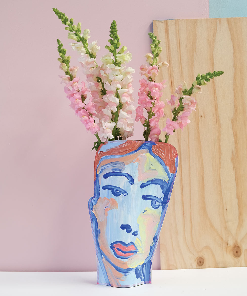 Betty | Art Vase