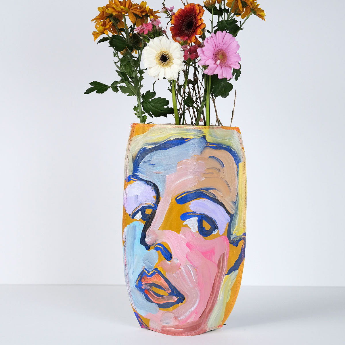 Billie | Art Vase