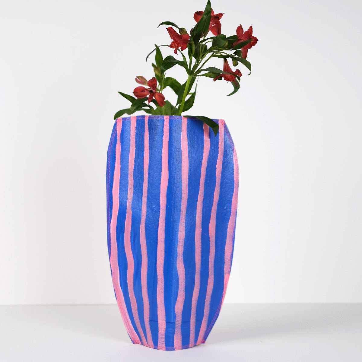 Evelyn | Art Vase