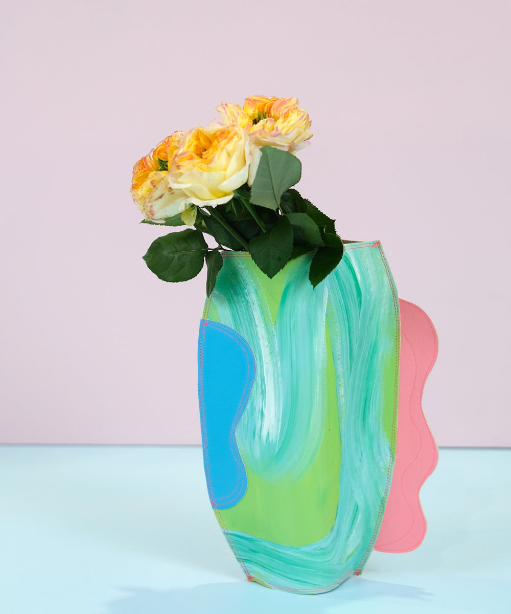 Carrie | Art Vase