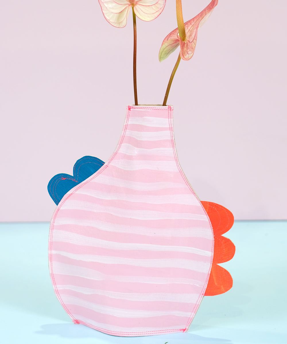 Charlie | Art Vase